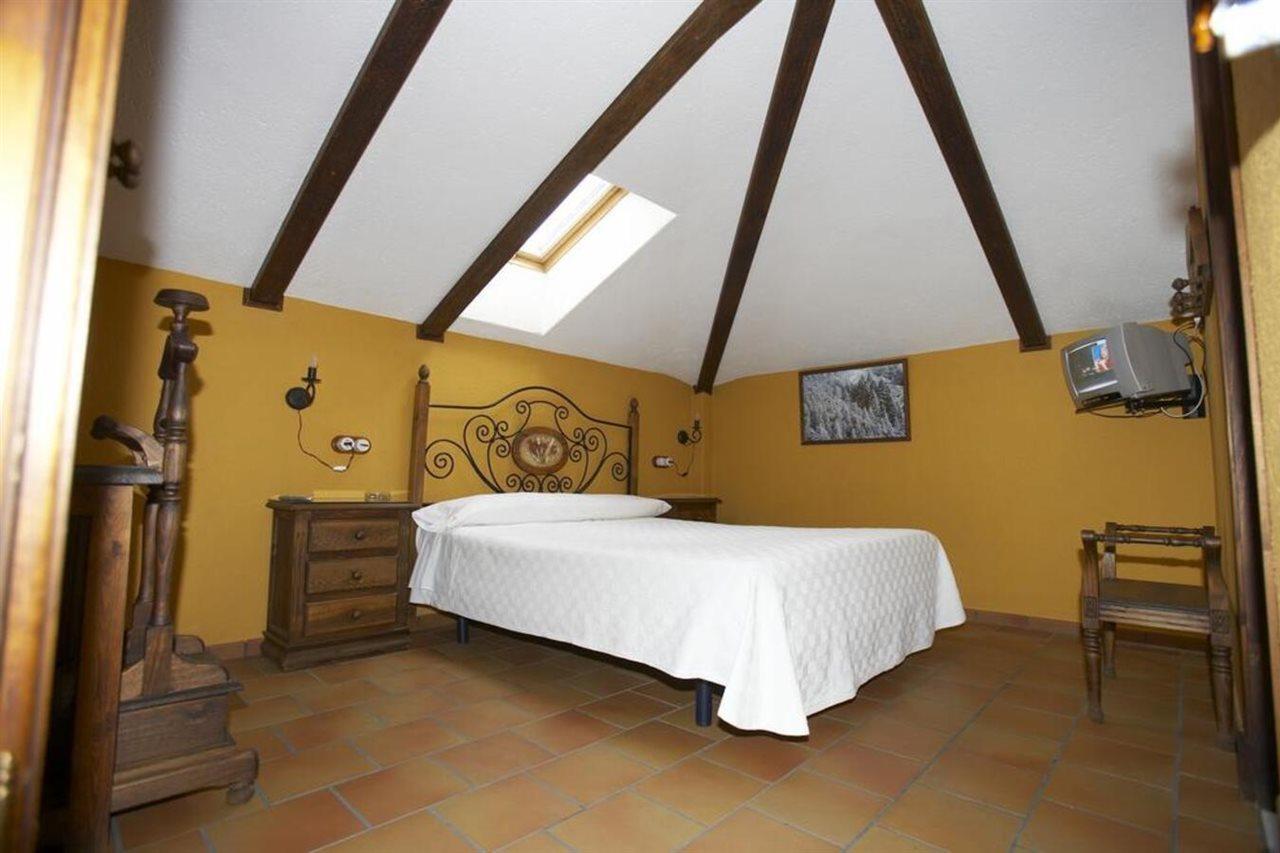 Hotel Posada San Antonio Ель-Боске Екстер'єр фото